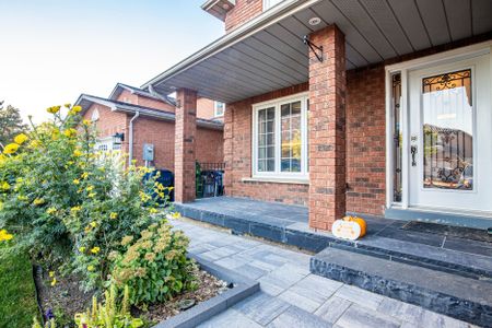 For Lease - 89 Woodlot Crescent, Toronto, Ontario - Photo 5