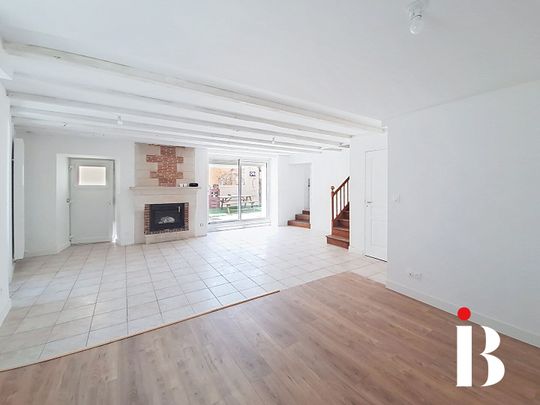 Location Maison 7 pièces 129m² COUERON 44220 - Photo 1