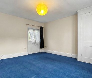 4 bedroom property to rent - Photo 5