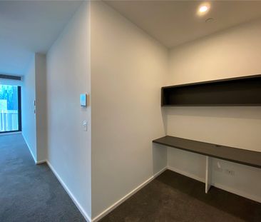 3203/560 Lonsdale Street - Photo 3