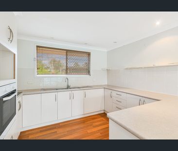 PRIVATE REAR DUPLEX IN RIVERSIDE STREET - Photo 6