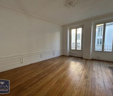 Location Appartement 3 pièces 69m² MONTMIRAIL 51210 - Photo 2