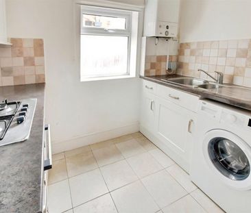 Leavesden Road, Watford - Photo 5
