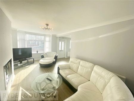 Scott Road, 56, Droylsden, M43 7UX, Manchester - Photo 2