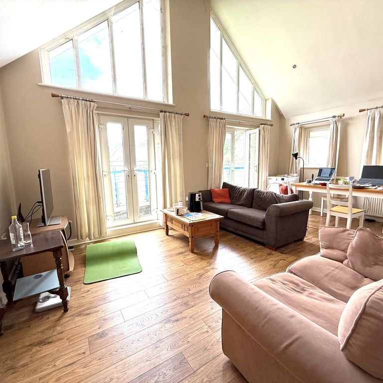 3 bed apartment to rent in Powhay Mills, Tudor Street - Photo 1