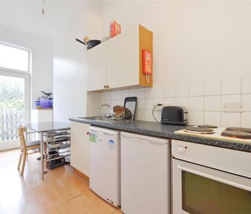 Studio to rent - Photo 6