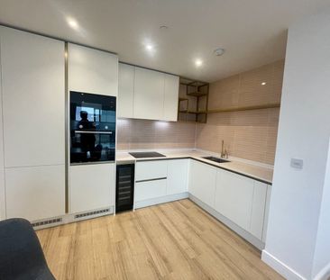 2 Bed Flat, Wembley, HA0 - Photo 6