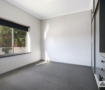 One Bedroom Unit - Photo 2
