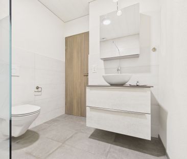 Loft moderne et rénové à Bôle avec charme, vue et ensoleillement - Photo 3