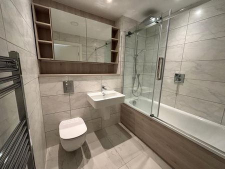 2 bedroom apartment to rent - Photo 2