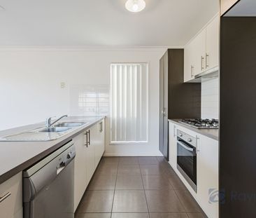 4 bedroom home in a prime location of Maddingley - Photo 4