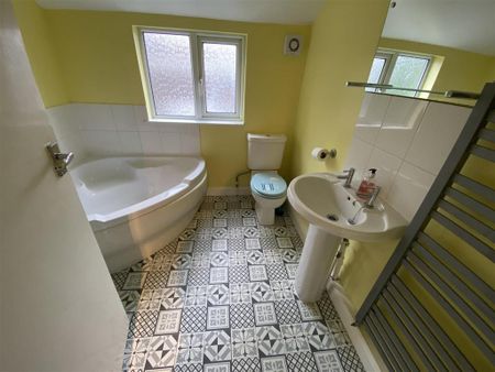 3 bedroom house to rent - Photo 2