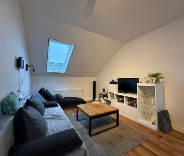 Schiffdorf - Spaden // 2-Zimmer-Wohnung im Dachgeschoss - Photo 2