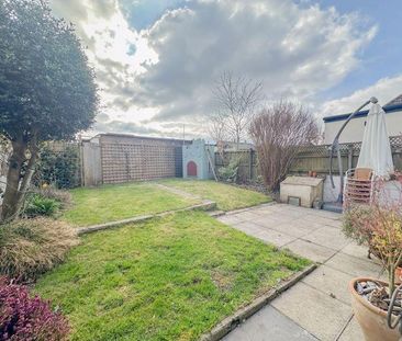 3 bedroom semi-detached house to rent - Photo 3