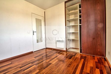 Location Appartement 4 pièces 76m² NICE 06000 - Photo 5