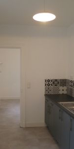 Appartement à louer - REIMS CLAIRMARAIS - Photo 4