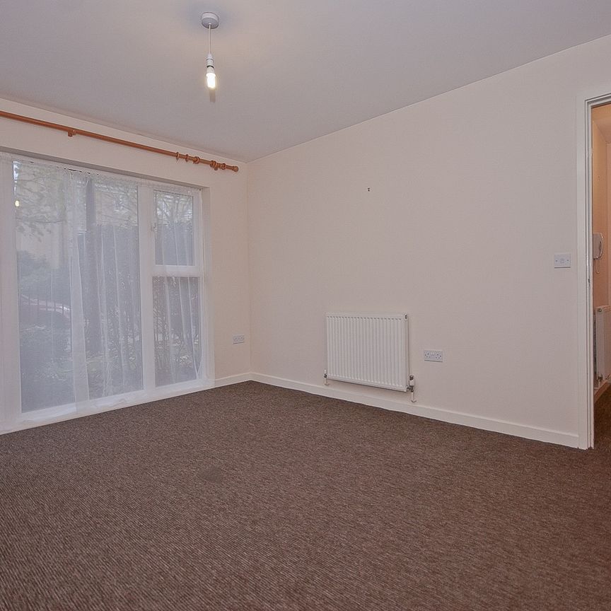 1 Bed Flat, Burcher Gale Grove, SE15 - Photo 1