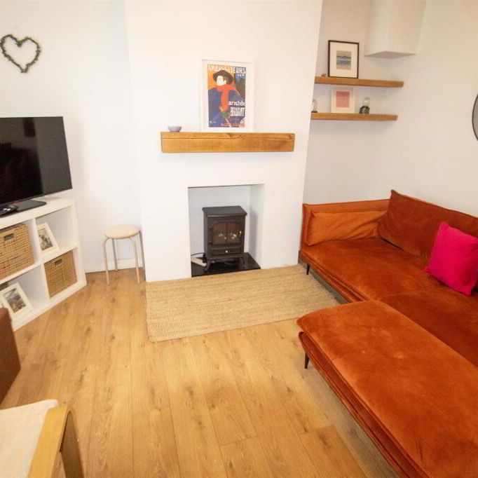 67 Rockmore Road, Falls Road, Belfast, BT12 7PD - Photo 1