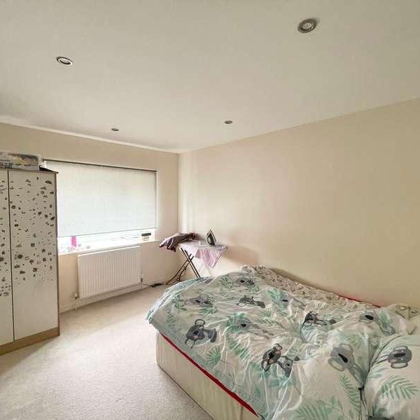 Loris Court, Cherry Hinton, CB1 - Photo 1