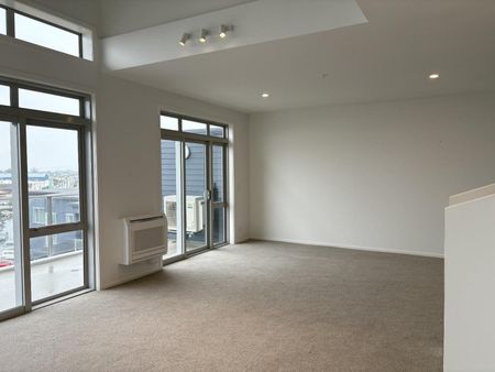 Apartment Living at its best - Photo 4