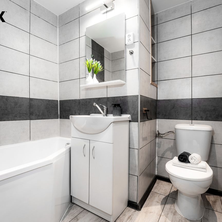 Pronájem bytu 2+kk 66 m² - Photo 1