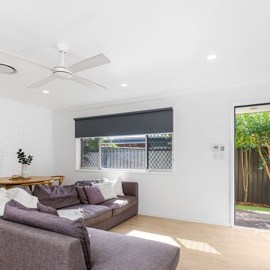 A Charming Duplex That Encapsulates A Host Of Inviting Features! - Photo 1