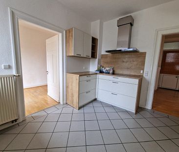 Schöne Altbauwohnung direkt in der Gütersloher Innenstadt - Photo 1