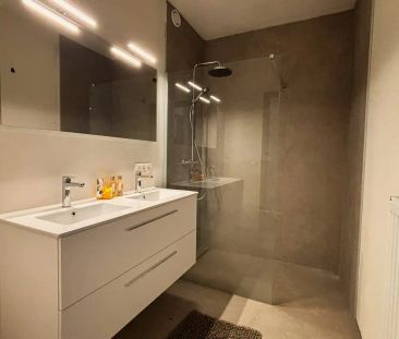 Gelijkvloers éénslaapkamerappartement met tuin en ruime garage - Foto 5