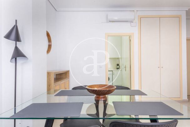 Flat for rent with views in Gran Vía (Valencia) - Photo 1