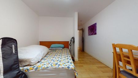 2 bedroom ground floor flat to rent - Photo 4