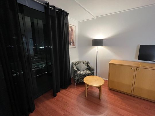 Renovated 1 Bedroom - Lifestyle Fit for Modern Life - Photo 1