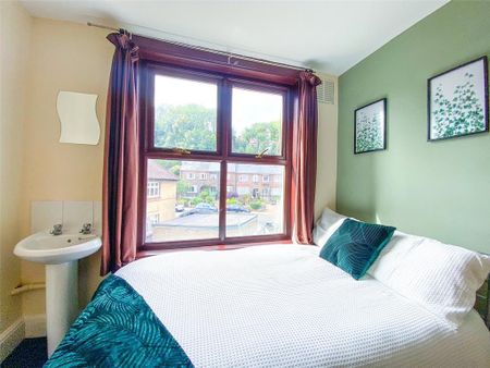 7 bedroom terraced house to rent - Photo 2