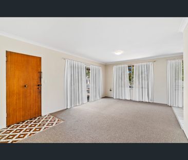 2/141 Townson Avenue, Palm Beach, Qld 4221 - Photo 1