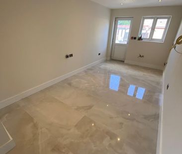 Studio Flat, Pleasant Way, HA0 - Photo 3