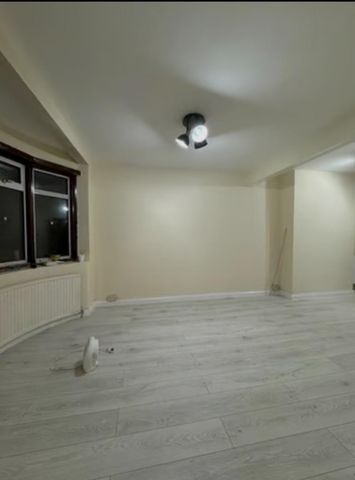 4 bedroom detached house to rent - Photo 5