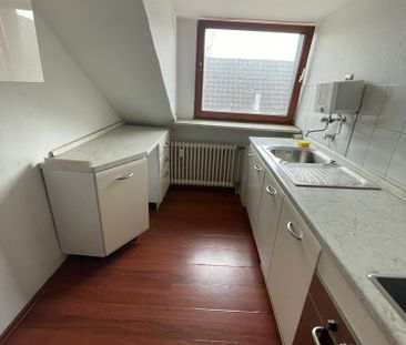 Duisburg: Günstige Single - 1 Zimmerwohnung im Dachgeschoss! - Foto 6