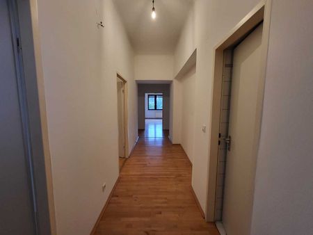 Großzügige 5-Zimmer-Wohnung in Berlin-Steglitz! - Foto 2