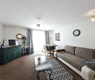 2 bedroom flat to rent - Photo 3