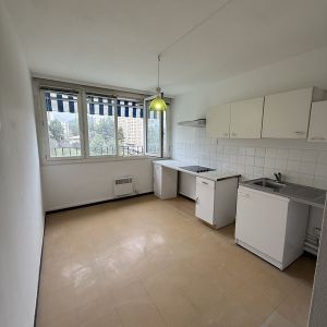 T2 - Photo 2