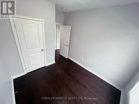 3 BRENT STEPHENS WAY - Photo 4