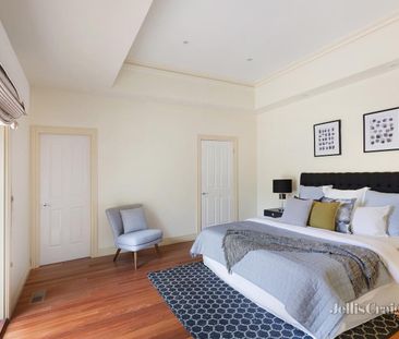 20 Kalang Road, Camberwell VIC 3124 - House For Rent | Domain - Photo 3