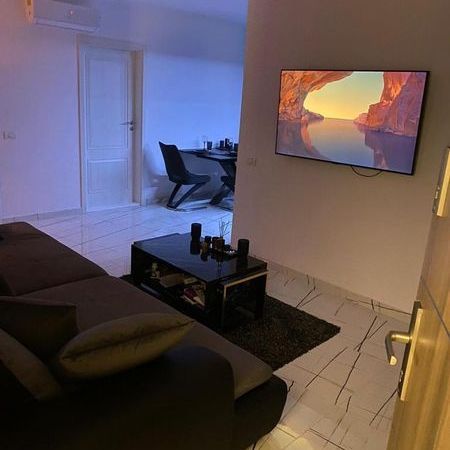 Apartament în regim Hotelier West Residence Oradea - Photo 1