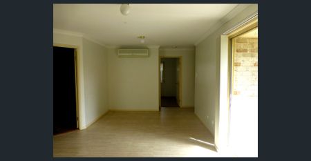 Tidy Home In Loganholme - Photo 2