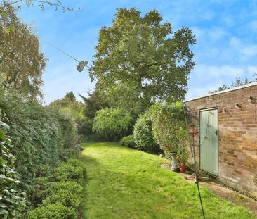 3 bedroom semi-detached house to rent - Photo 3