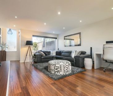 Unit 4/391 Dandenong Road, Armadale. - Photo 1