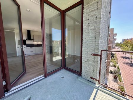 Te huur: Appartement Burgemeester Michiels van Kessenichpassage in Maastricht - Photo 2