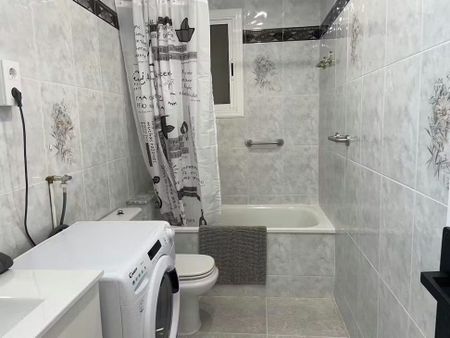 Carrer de Coïmbra, Barcelona, Catalonia 08032 - Photo 3