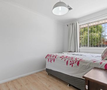 Neat 3 Bedroom Family Home - Photo 4