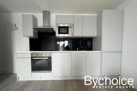 1 bedroom apartment to rent - Photo 2