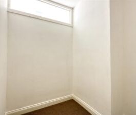 2 BEDROOM House - Mid Town House - Photo 4